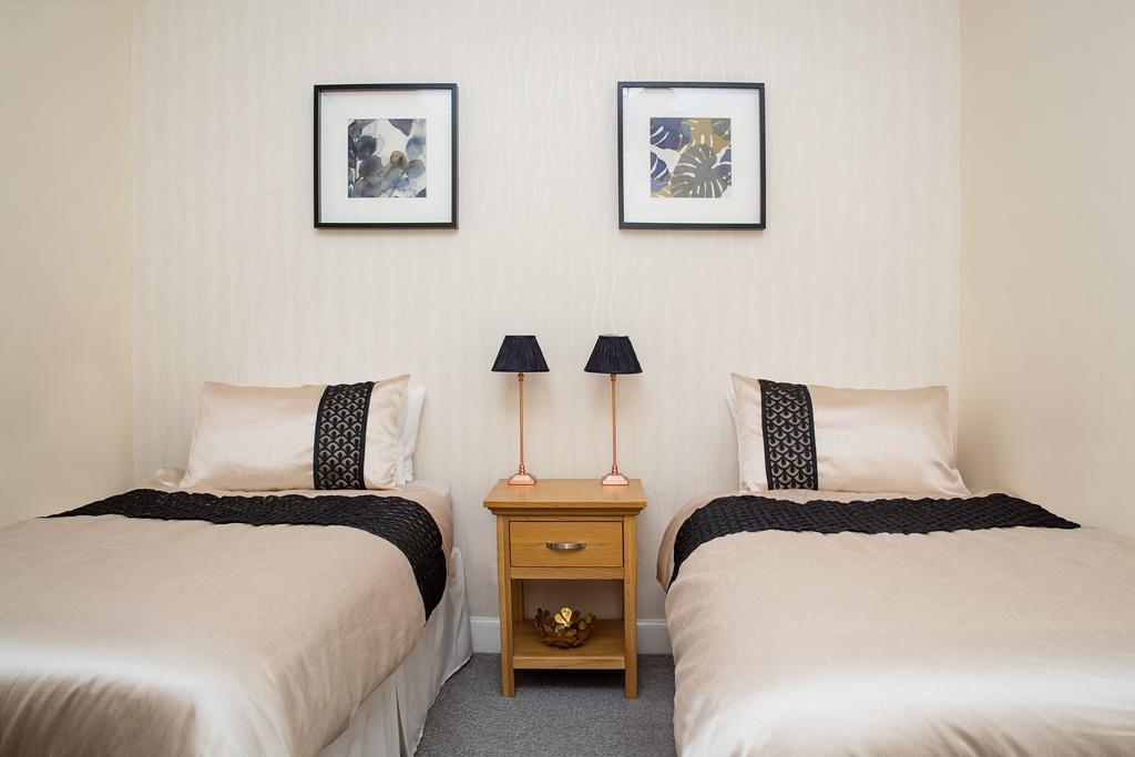 Prestwick Town Center Flat Apartment Exterior photo